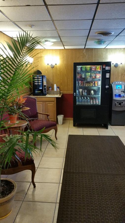 Beltway Motel And Suites Halethorpe Экстерьер фото